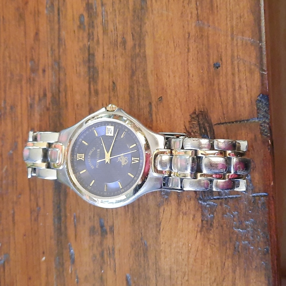 Mens watch - Picture 1 of 3